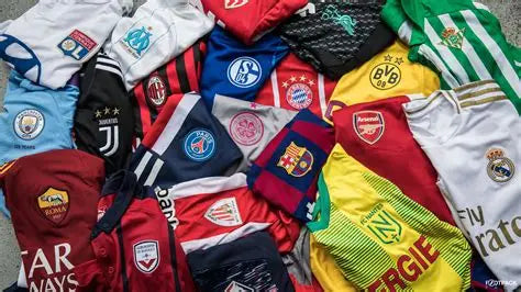 Pack maillot de foot aleatoires 15 pieces